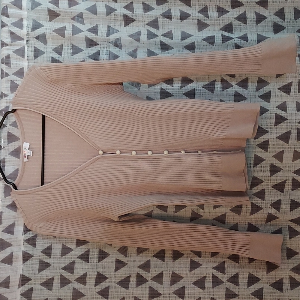 V-neck ribbed cardigan